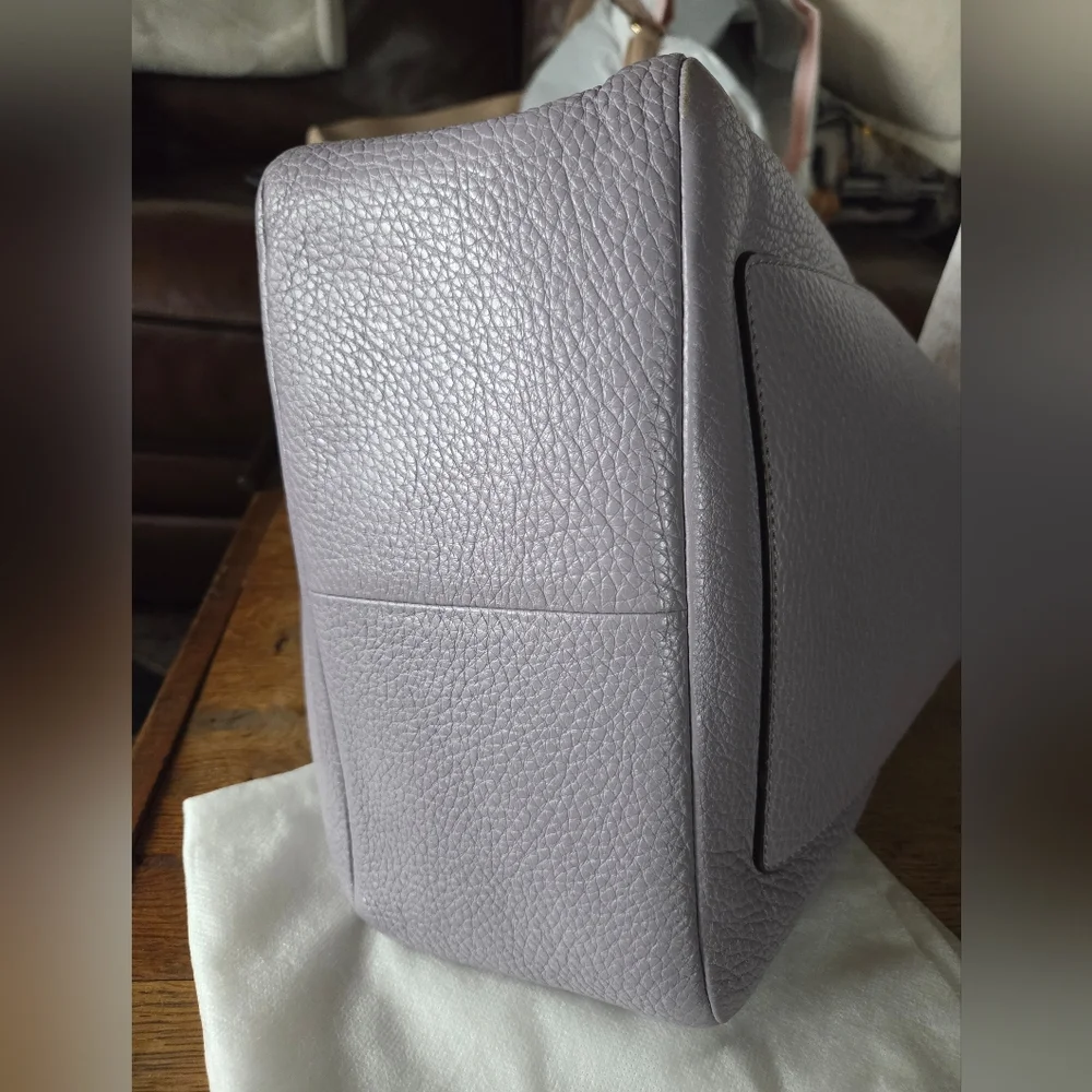 MK Lena Shoulder Bag - Picture 4 of 7